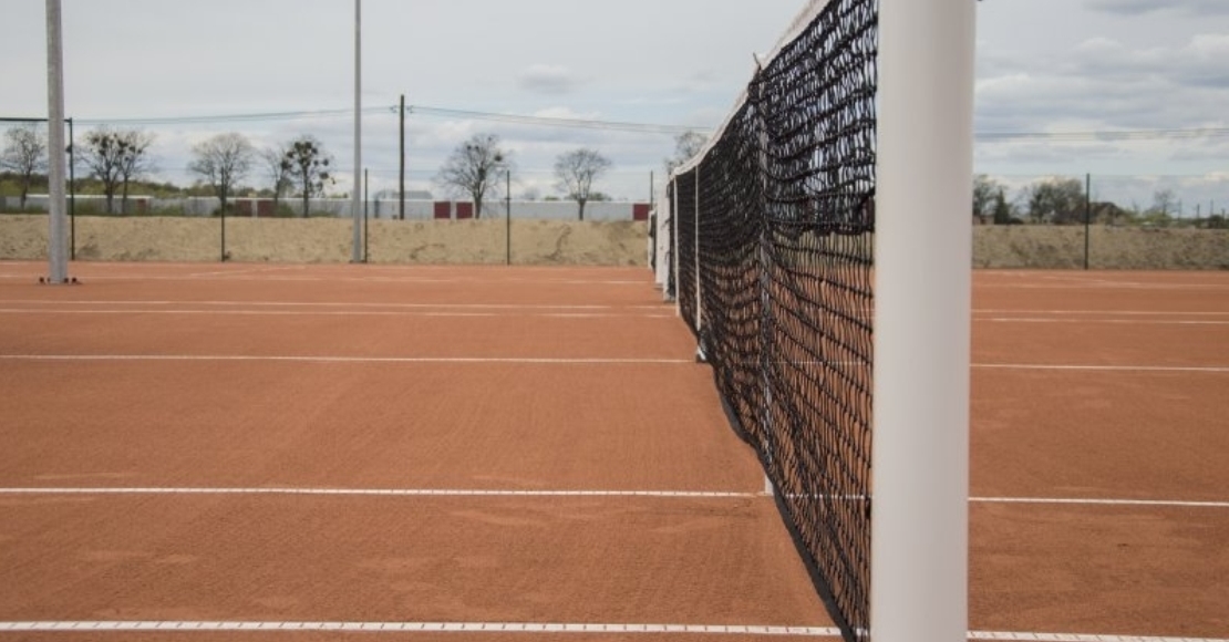 Zagraj na nowych kortach tenisowych w Obornikach