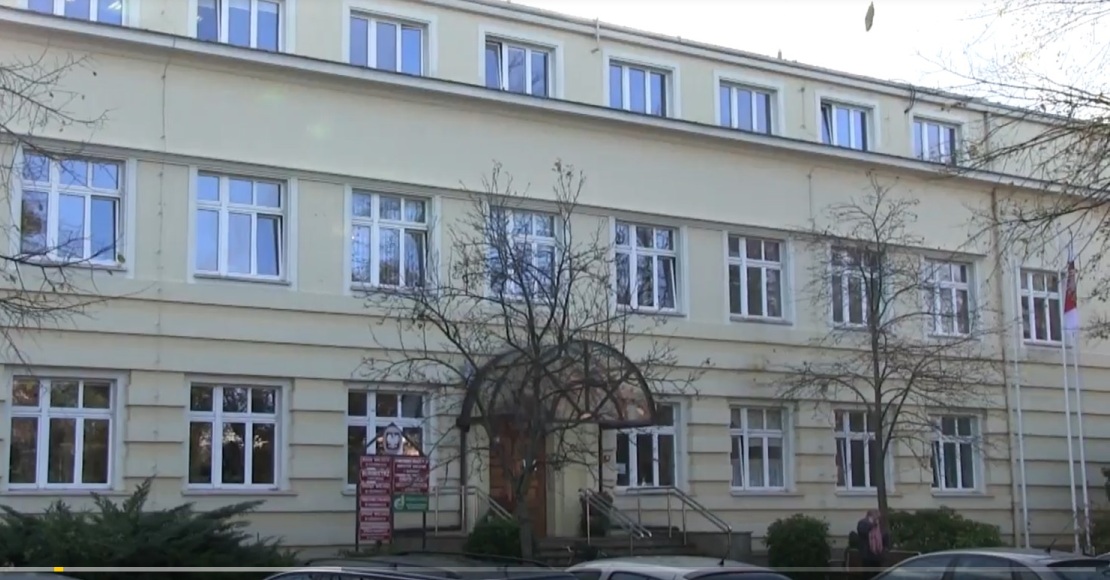 dzis czynny jest urzad miejski w obornikach