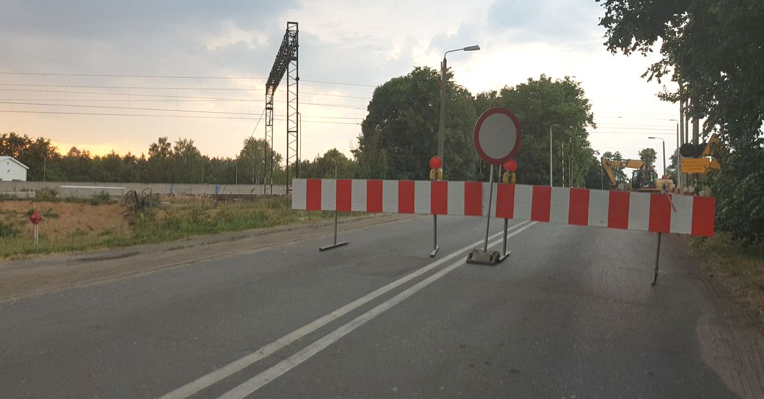 przejazd na ul. polnej w obornikach zamkniety do srody