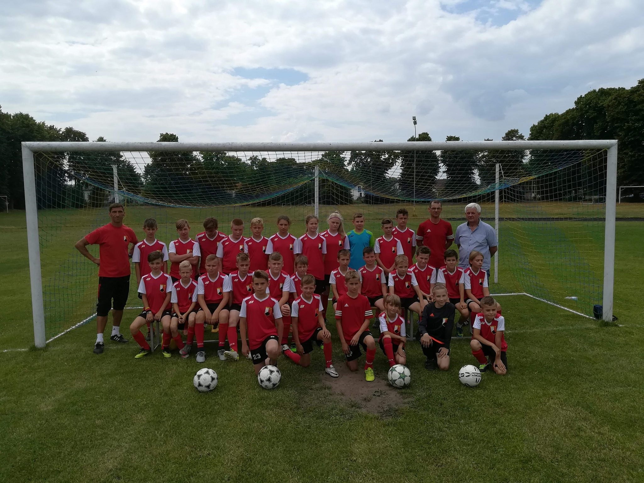 wełna rogozno boisko zielone