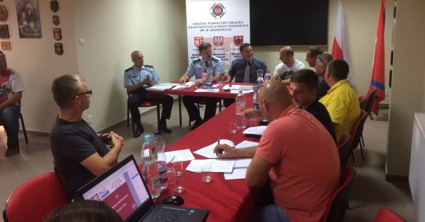 zebranie szkoleniowo-informacyjne starzakow