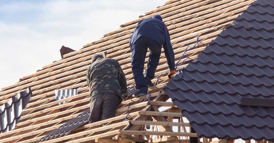 Projekty domów z kopertowym dachem 